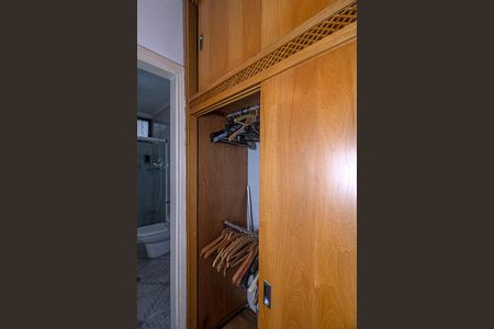 Casa para alugar com 230m², 3 quartos e 3 vagas Casa para alugar com 230m², 3 quartos e 3 vagascloset na suíte_2