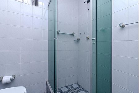 Casa para alugar com 230m², 3 quartos e 3 vagas Casa para alugar com 230m², 3 quartos e 3 vagasbanheiro social_2