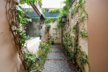 Casa à venda com 447m², 5 quartos e 4 vagasÁrea externa