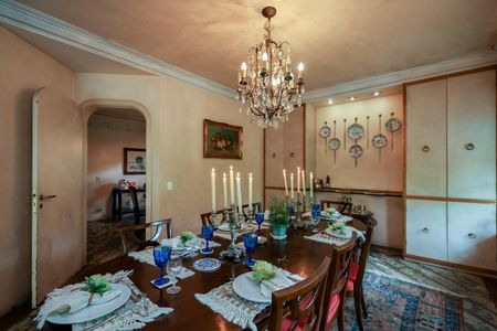 Casa à venda com 447m², 5 quartos e 4 vagasSala de Jantar