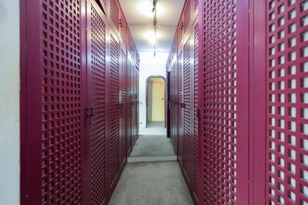 Casa à venda com 447m², 5 quartos e 4 vagasCloset da Suíte 2