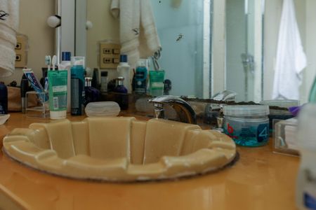 Casa à venda com 447m², 5 quartos e 4 vagasBanheiro da Suíte 2