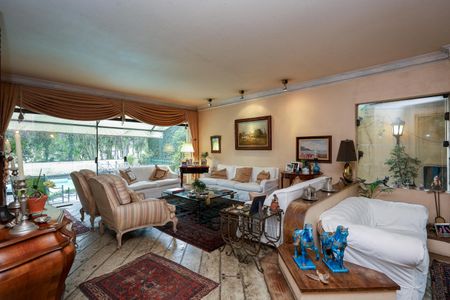 Sala de casa à venda com 5 quartos, 447m² em Jardim Guedala, São Paulo