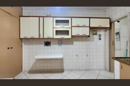 Apartamento para alugar com 135m², 3 quartos e 1 vagaCozinha - Armários