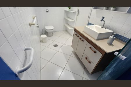 Apartamento para alugar com 135m², 3 quartos e 1 vagaBanheiro