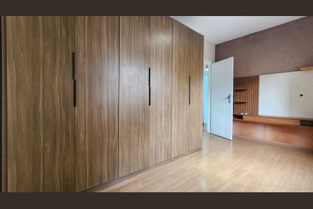 Apartamento para alugar com 135m², 3 quartos e 1 vagaQuarto 2