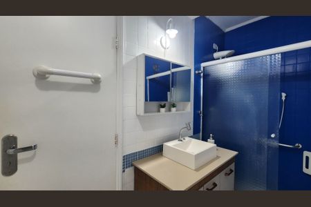 Apartamento para alugar com 135m², 3 quartos e 1 vagaDetalhe do banheiro