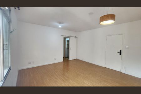 Apartamento para alugar com 135m², 3 quartos e 1 vagaSala