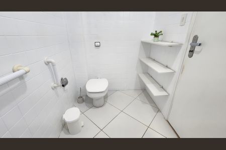 Apartamento para alugar com 135m², 3 quartos e 1 vagaBanheiro