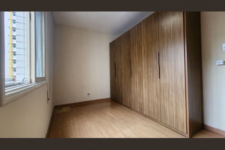 Apartamento para alugar com 135m², 3 quartos e 1 vagaQuarto 2 - Armários