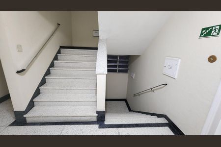 Apartamento para alugar com 135m², 3 quartos e 1 vagaEscada