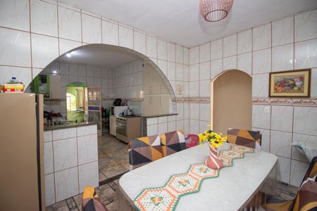 Casa para alugar com 360m², 3 quartos e 1 vagaCozinha e Copa