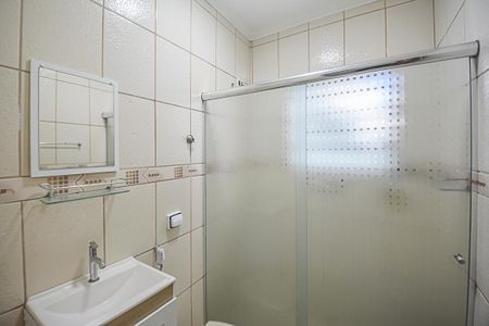 Casa à venda com 80m², 2 quartos e 2 vagasBanheiro