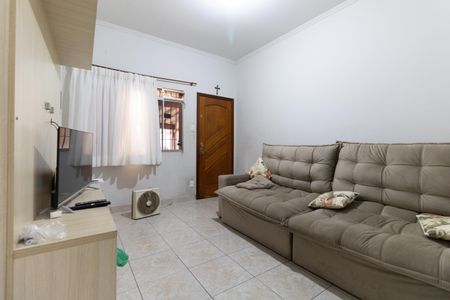 Casa à venda com 185m², 3 quartos e 2 vagas Casa à venda com 185m², 3 quartos e 2 vagasSala
