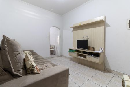 Casa à venda com 185m², 3 quartos e 2 vagas Casa à venda com 185m², 3 quartos e 2 vagasSala