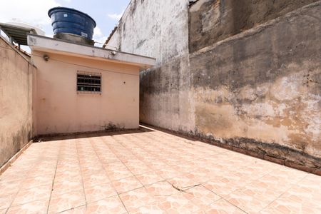 Casa à venda com 185m², 3 quartos e 2 vagas Casa à venda com 185m², 3 quartos e 2 vagasQuintal