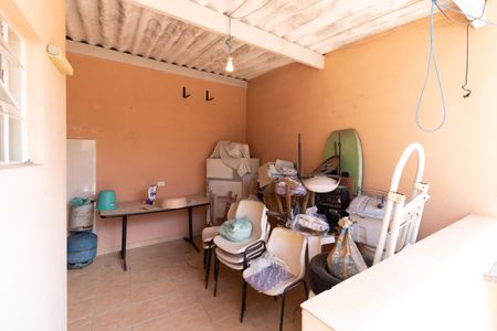 Casa à venda com 185m², 3 quartos e 2 vagas Casa à venda com 185m², 3 quartos e 2 vagasLavanderia