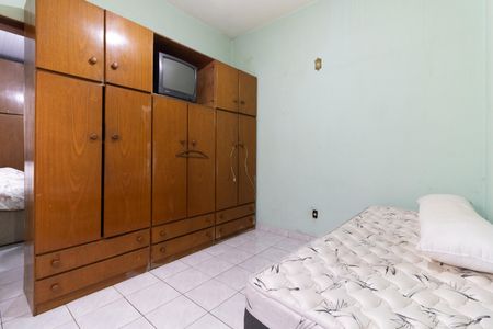 Casa à venda com 185m², 3 quartos e 2 vagas Casa à venda com 185m², 3 quartos e 2 vagasQuarto 3