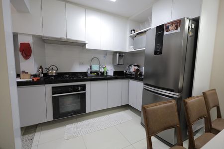 Apartamento à venda com 64m², 2 quartos e 1 vaga Apartamento à venda com 64m², 2 quartos e 1 vagaCozinha