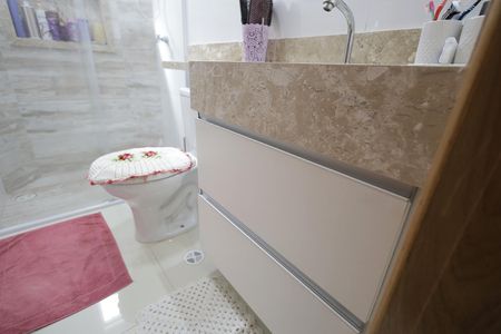 Apartamento à venda com 64m², 2 quartos e 1 vaga Apartamento à venda com 64m², 2 quartos e 1 vagaBanheiro Suíte