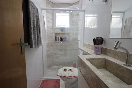 Apartamento à venda com 64m², 2 quartos e 1 vaga Apartamento à venda com 64m², 2 quartos e 1 vagaBanheiro Suíte