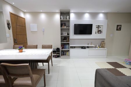 Sala de apartamento à venda com 2 quartos, 64m² em Campestre, Santo André