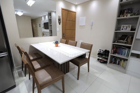 Sala de apartamento à venda com 2 quartos, 64m² em Campestre, Santo André