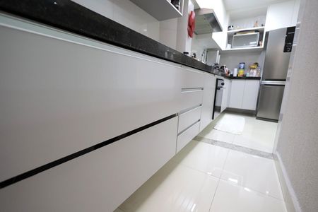 Apartamento à venda com 64m², 2 quartos e 1 vaga Apartamento à venda com 64m², 2 quartos e 1 vagaCozinha