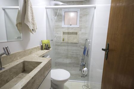 Apartamento à venda com 64m², 2 quartos e 1 vaga Apartamento à venda com 64m², 2 quartos e 1 vagaBanheiro