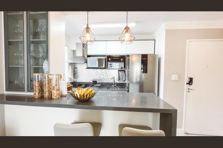 Apartamento à venda com 67m², 2 quartos e 2 vagas Apartamento à venda com 67m², 2 quartos e 2 vagasCozinha