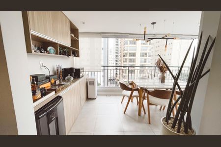 Apartamento à venda com 67m², 2 quartos e 2 vagas Apartamento à venda com 67m², 2 quartos e 2 vagasVaranda da Sala