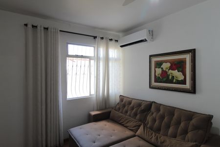 Sala de apartamento à venda com 2 quartos, 52m² em Castelo, Belo Horizonte