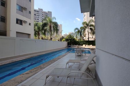 Apartamento à venda com 66m², 2 quartos e 1 vaga Apartamento à venda com 66m², 2 quartos e 1 vagaÁrea comum - Piscina