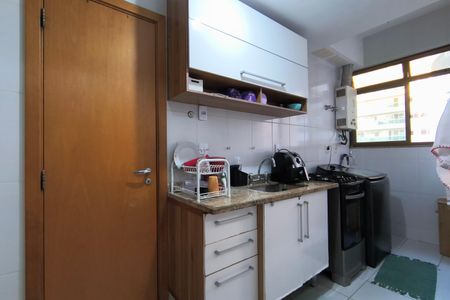 Apartamento à venda com 66m², 2 quartos e 1 vaga Apartamento à venda com 66m², 2 quartos e 1 vagaCozinha - Armários