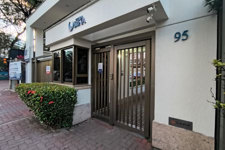 Apartamento à venda com 66m², 2 quartos e 1 vaga Apartamento à venda com 66m², 2 quartos e 1 vagaFachada do condomínio