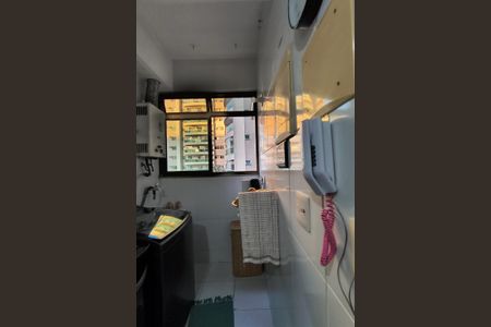 Apartamento à venda com 66m², 2 quartos e 1 vaga Apartamento à venda com 66m², 2 quartos e 1 vagaÁrea de Serviço