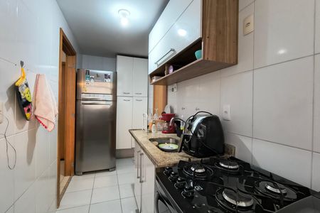 Apartamento à venda com 66m², 2 quartos e 1 vaga Apartamento à venda com 66m², 2 quartos e 1 vagaCozinha - Armários