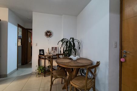 Apartamento à venda com 66m², 2 quartos e 1 vaga Apartamento à venda com 66m², 2 quartos e 1 vagaSala