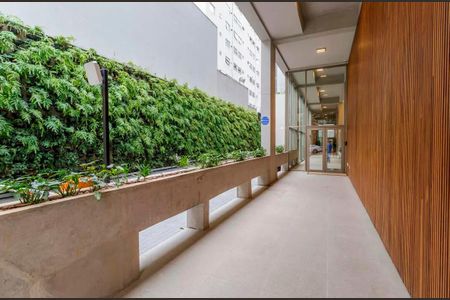 Apartamento à venda com 27m², 1 quarto e sem vaga Apartamento à venda com 27m², 1 quarto e sem vagaEntrada