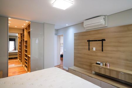 Apartamento à venda com 200m², 3 quartos e 3 vagasSuíte 1