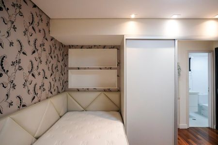 Apartamento à venda com 200m², 3 quartos e 3 vagasSuíte 2