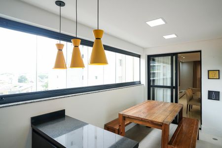 Apartamento à venda com 200m², 3 quartos e 3 vagasVaranda gourmet