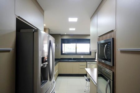 Apartamento à venda com 200m², 3 quartos e 3 vagasCozinha