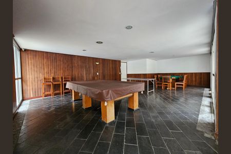Apartamento para alugar com 96m², 4 quartos e 2 vagasÁrea comum