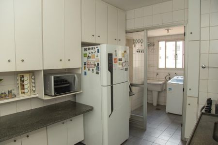 Apartamento à venda com 92m², 3 quartos e 2 vagas Apartamento à venda com 92m², 3 quartos e 2 vagasCozinha