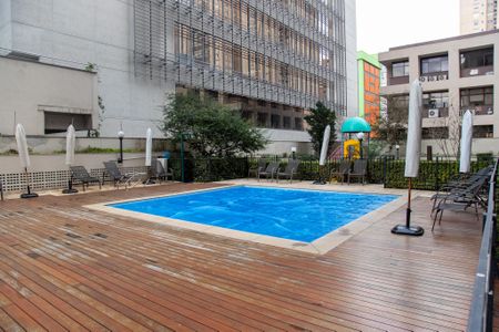 Apartamento à venda com 92m², 3 quartos e 2 vagas Apartamento à venda com 92m², 3 quartos e 2 vagasPiscina
