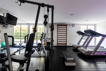 Apartamento à venda com 92m², 3 quartos e 2 vagas Apartamento à venda com 92m², 3 quartos e 2 vagasAcademia