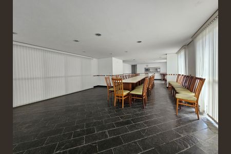Apartamento para alugar com 96m², 4 quartos e 2 vagasÁrea comum - Salão de festas