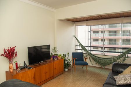 Apartamento à venda com 92m², 3 quartos e 2 vagas Apartamento à venda com 92m², 3 quartos e 2 vagasSala