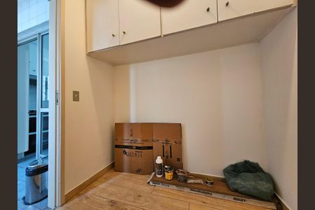 Apartamento para alugar com 96m², 4 quartos e 2 vagasQuarto de Serviço
